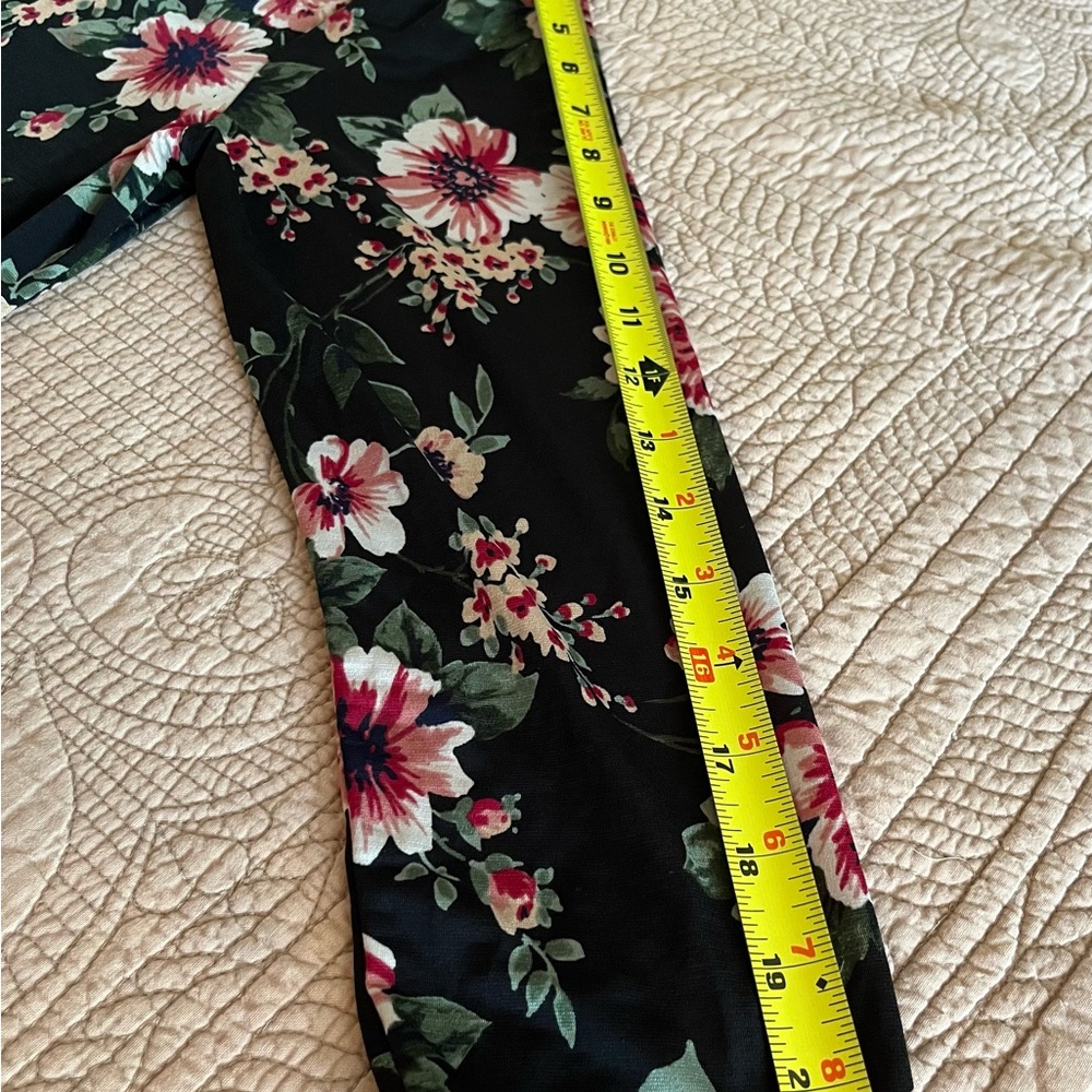 Dress - Picture 10 of 10